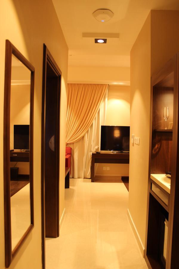 Home Inn Hotel Suites Al Khobar Esterno foto