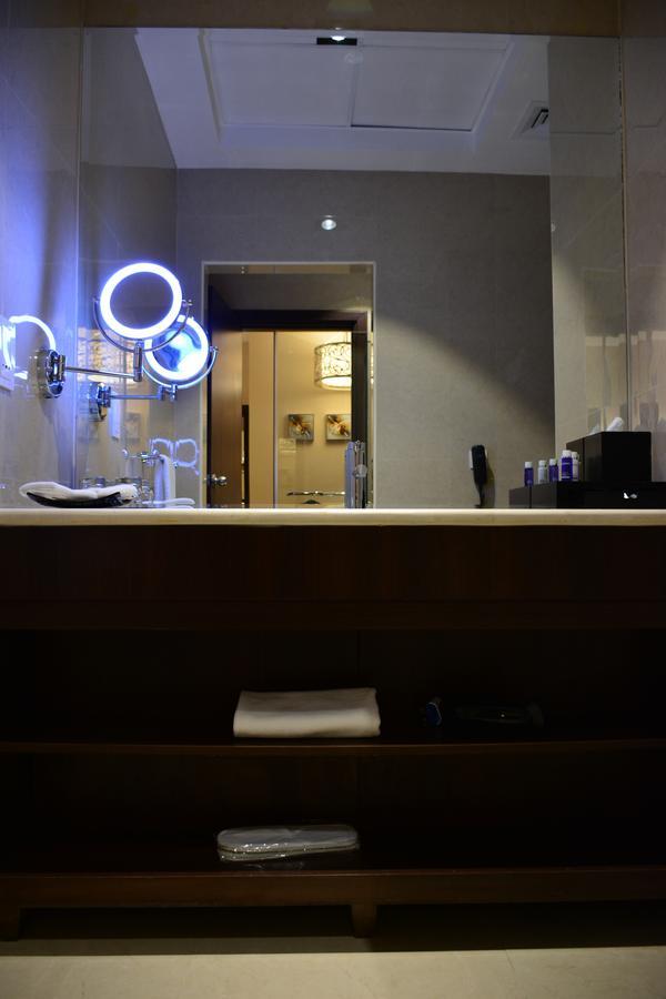 Home Inn Hotel Suites Al Khobar Esterno foto
