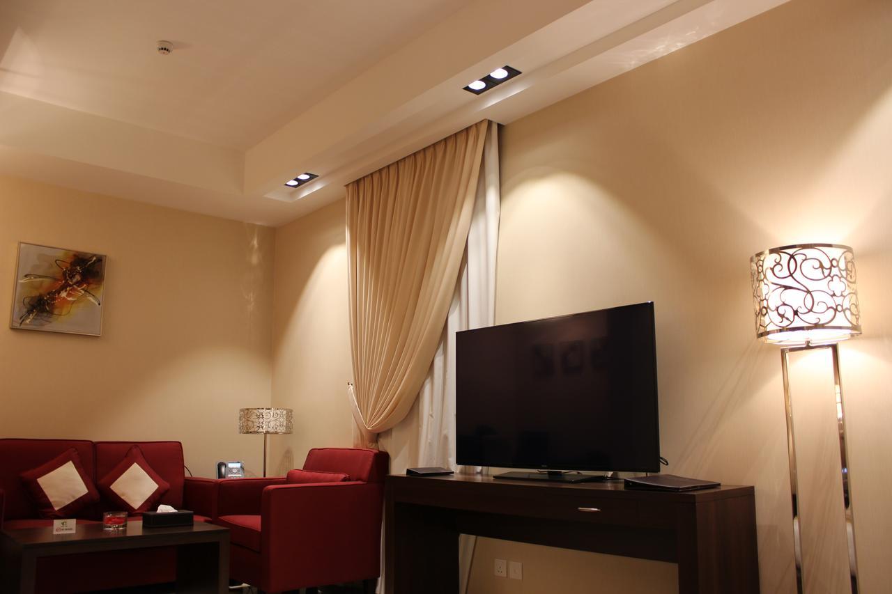 Home Inn Hotel Suites Al Khobar Esterno foto